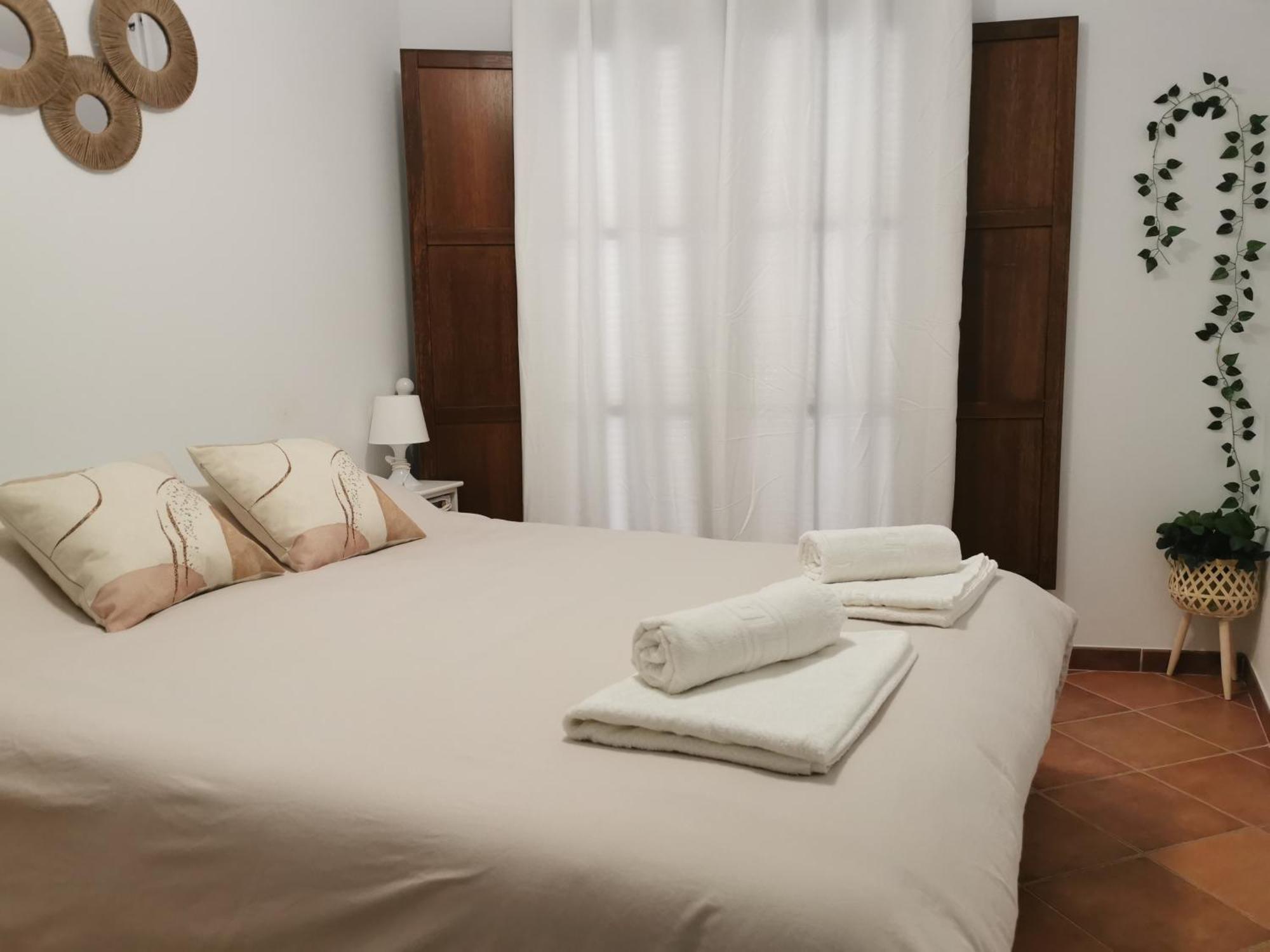 Apartamento Maria Platero Centrico Y Con Las Mejores Vistas Del Casco Antiguo La Montana Y El Mar Mediterraneo Frigiliana Luaran gambar