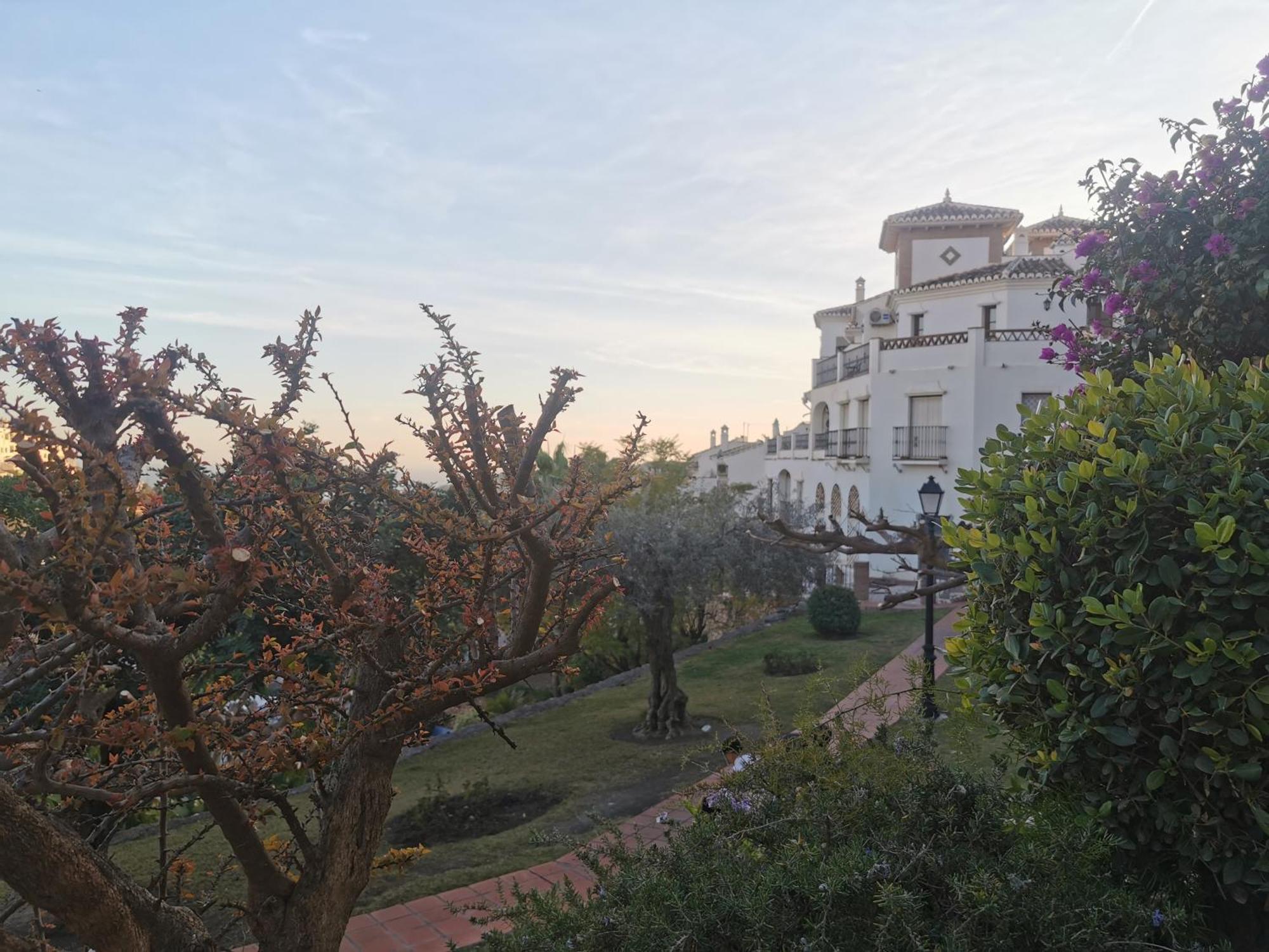 Apartamento Maria Platero Centrico Y Con Las Mejores Vistas Del Casco Antiguo La Montana Y El Mar Mediterraneo Frigiliana Luaran gambar